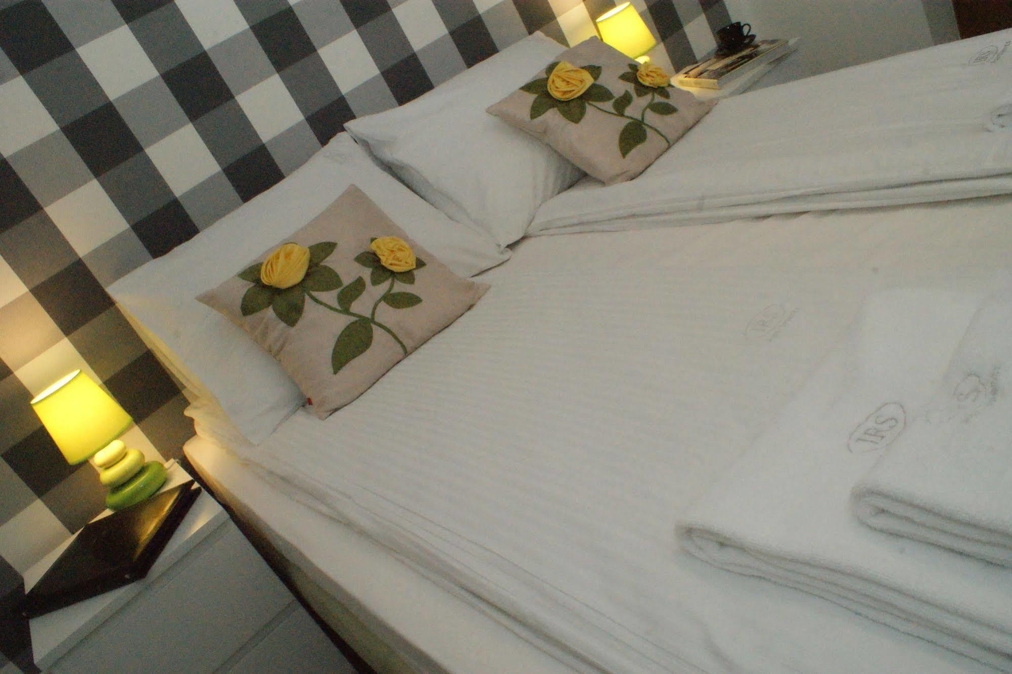 Irs Royal Apartments Apartamenty Irs Nadmorski Dwor グダニスク エクステリア 写真